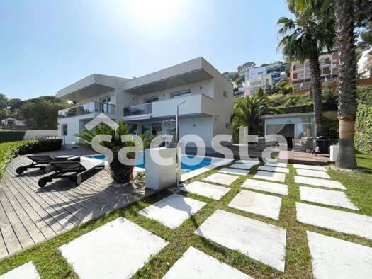 Villa zum Kauf 1.600.000 € 5 Zimmer 315 m² 922 m² Grundstück STA CRISTINA Blanes 17300