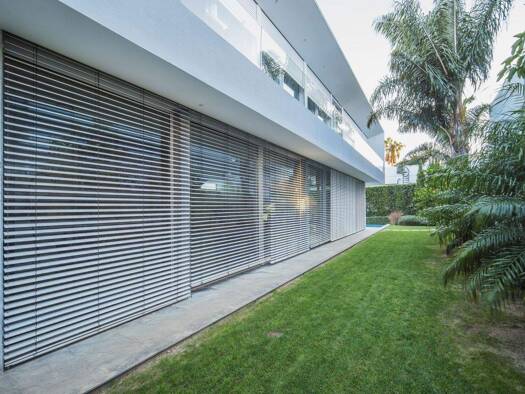 Villa zum Kauf - Erstbezug 4 Zimmer 592,5 m² 624 m² Grundstück 111 R. Beira Baixa Estoril