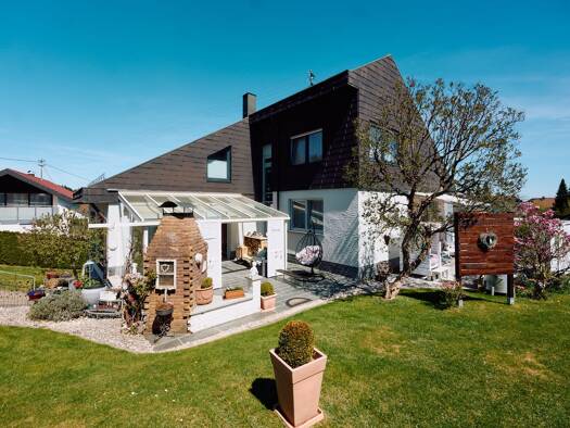 Einfamilienhaus zum Kauf 548.500 € 7,5 Zimmer 232 m² 987 m² Grundstück Bubsheim 78585