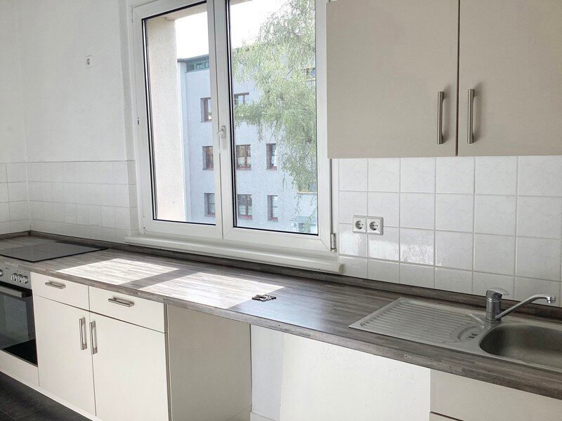 Wohnung zur Miete 389,97 € 3 Zimmer 61,9 m²<br/>Wohnfläche 1.<br/>Geschoss 04.11.2024<br/>Verfügbarkeit Cracauer Str. 41 Siedlung Cracau Magdeburg 39114