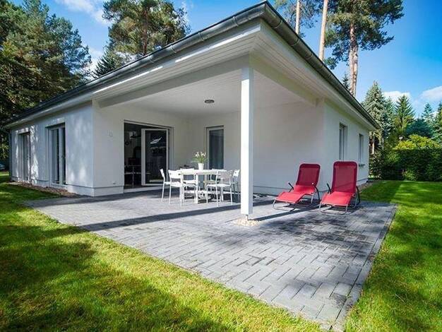 Bungalow zum Kauf provisionsfrei 666.000 € 4 Zimmer 124 m² 1.071 m² Grundstück Senzig Königs Wusterhausen 15712
