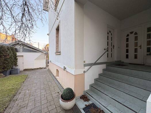 Wohnung zur Miete 915 € 4 Zimmer 114,4 m² 2 Geschosse frei ab 01.04.2026 Mittweida 09648