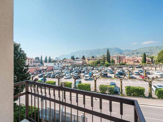 Wohnung zum Kauf 195.000 € 1 Zimmer 41 m² frei ab sofort Garda 37016