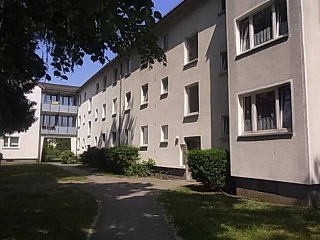 Wohnung zur Miete 438 € 2 Zimmer 43 m² 2. Geschoss frei ab 03.09.2026 Wilhelmstraße 17 Lehrte Lehrte 31275