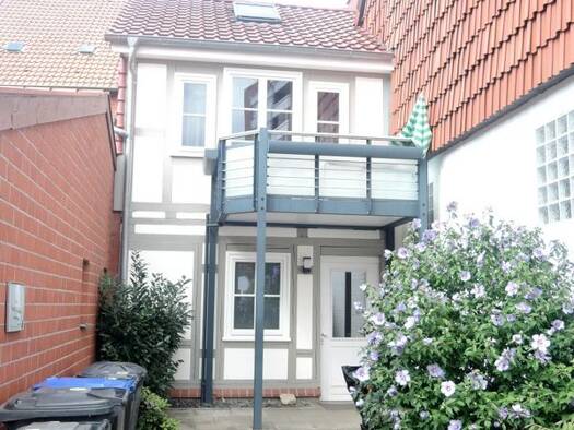Wohnung zur Miete 390 € 1 Zimmer 45 m² 3 Geschosse frei ab sofort Northeim Northeim 37154