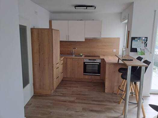 Wohnung zur Miete 700 € 2 Zimmer 62 m² frei ab sofort Langquaid 84085