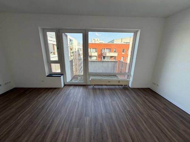 Studio zur Miete 705 € 1 Zimmer 43,1 m² 7. Geschoss frei ab 22.04.2026 Solmsstr. 77 Bockenheim Frankfurt am Main 60486