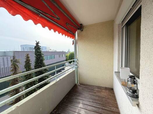 Wohnung zur Miete 650 € 2 Zimmer 58 m² 3. Geschoss frei ab 01.11.2026 Neumarkt Neumarkt in der Oberpfalz 92318