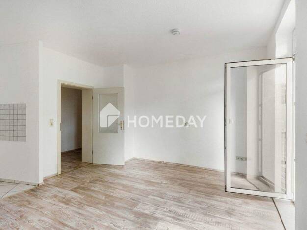 Wohnung zum Kauf 89.000 € 2 Zimmer 42 m² 1. Geschoss frei ab 15.01.2026 Mockau-Süd Leipzig 04357