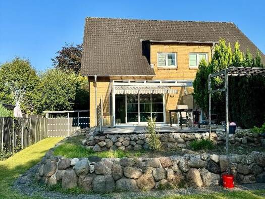 Haus zum Kauf 335.900 € 5 Zimmer 120 m² 600 m² Grundstück Böcklersiedlung Neumünster 24537