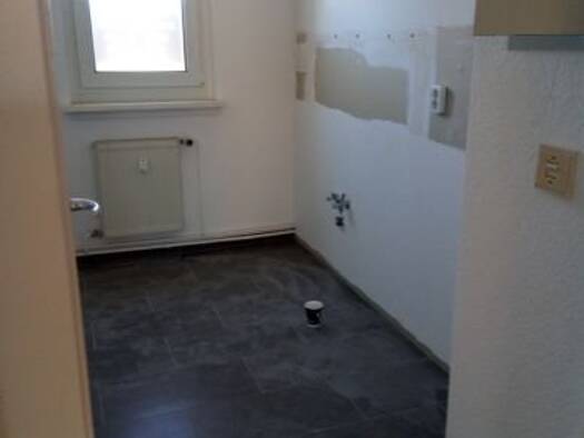 Wohnung zur Miete 310 € 3 Zimmer 55,9 m² 3. Geschoss frei ab sofort Am Stadion 10 Regis-Breitingen 04565