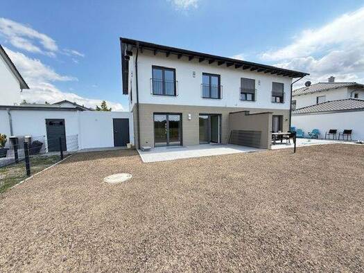 Doppelhaushälfte zum Kauf provisionsfrei 648.000 € 125 m² 255 m² Grundstück frei ab sofort Ittling Straubing 94315