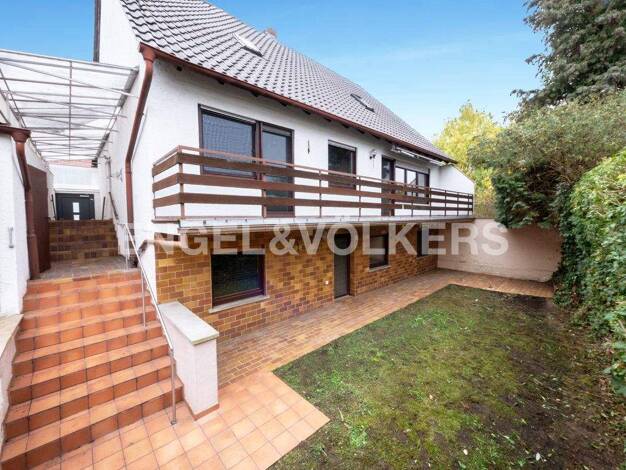 Einfamilienhaus zum Kauf 269.000 € 7 Zimmer 139 m² 257 m² Grundstück Grafenrheinfeld 97506