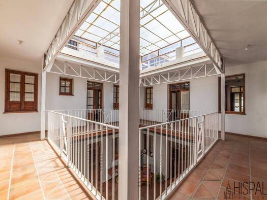Chalet zum Kauf 750.000 € 7 Zimmer 466 m² 280 m² Grundstück Córdoba 14002