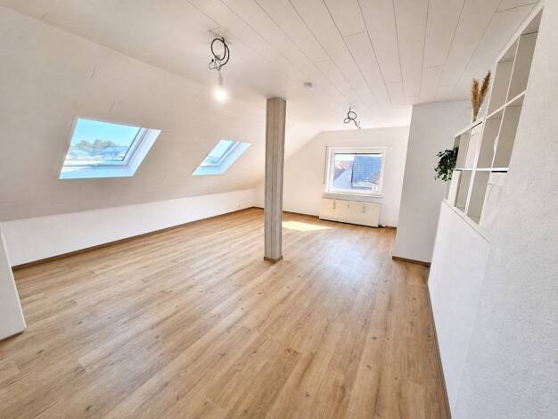 Wohnung zur Miete 995 € 3 Zimmer 95 m² 2. Geschoss Ravolzhausen Neuberg 63543