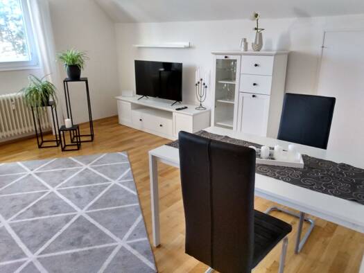 Wohnung zur Miete 550 € 2 Zimmer 54 m² Geschoss 2/3 frei ab sofort Urdenbach Düsseldorf 40593