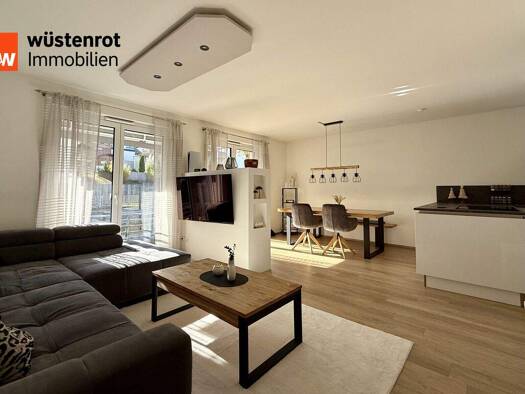 Wohnung zum Kauf 350.000 € 3 Zimmer 85,6 m² Sassanfahrt Hirschaid 96114