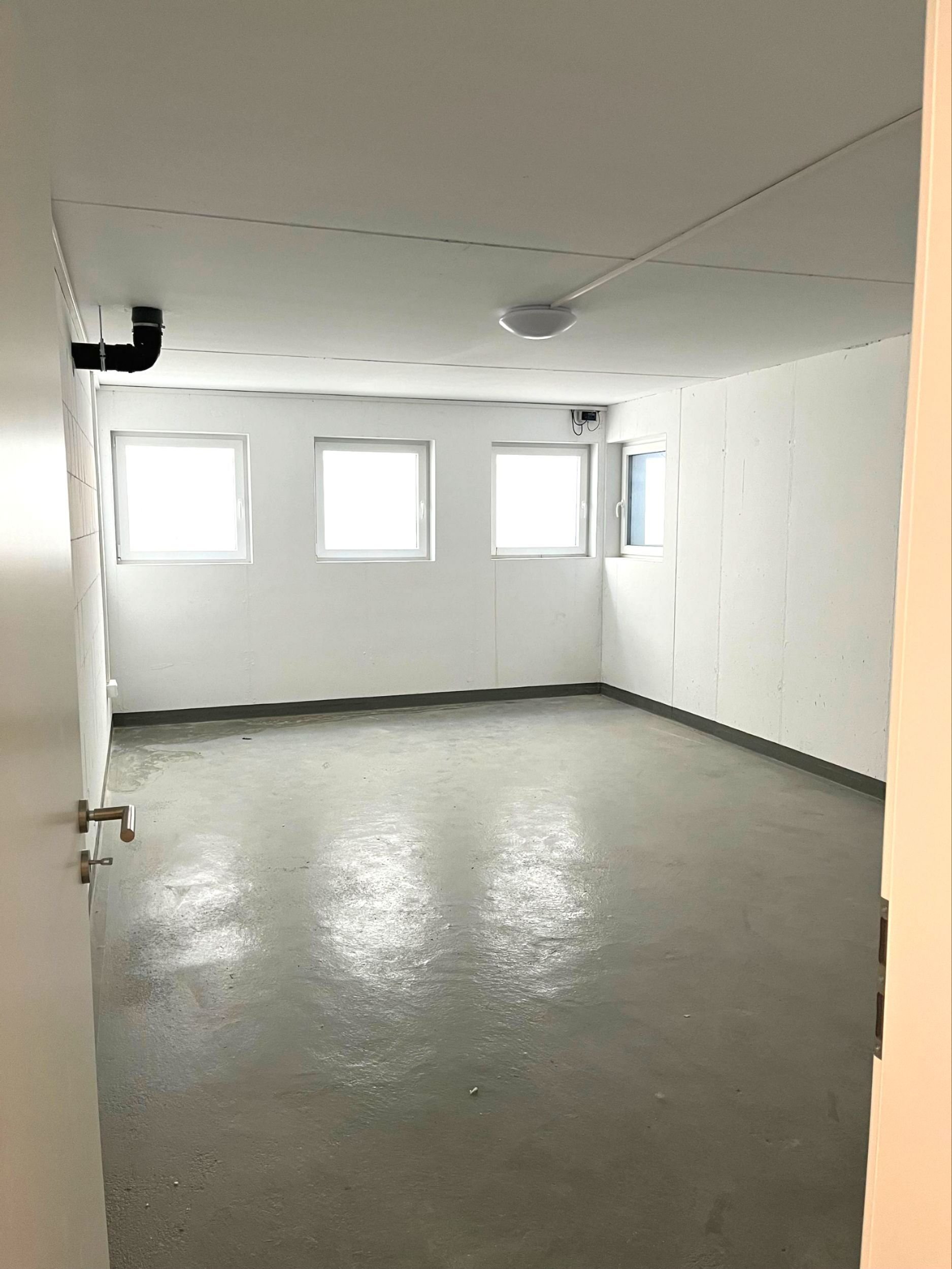 Wohnung zur Miete 300 € 1 Zimmer 30 m²<br/>Wohnfläche 1.<br/>Geschoss ab sofort<br/>Verfügbarkeit Nördlinger Straße 7 Eibach Nürnberg 90451