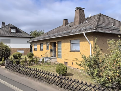 Terrassenwohnung zur Miete 950 € 5 Zimmer 114 m² 2. Geschoss frei ab sofort Wetter Wetter 35083