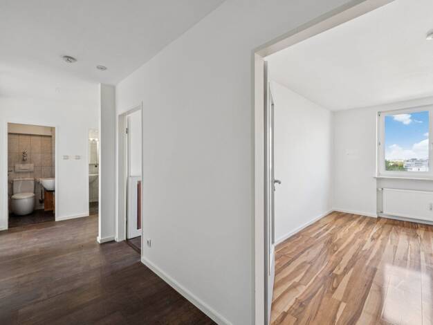 Wohnung zum Kauf 415.000 € 3 Zimmer 69 m² 8. Geschoss frei ab sofort Obergiesing München 81549