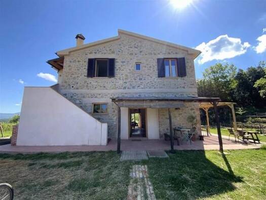 Einfamilienhaus zum Kauf 7 Zimmer 1 m² 1 m² Grundstück massa marittima