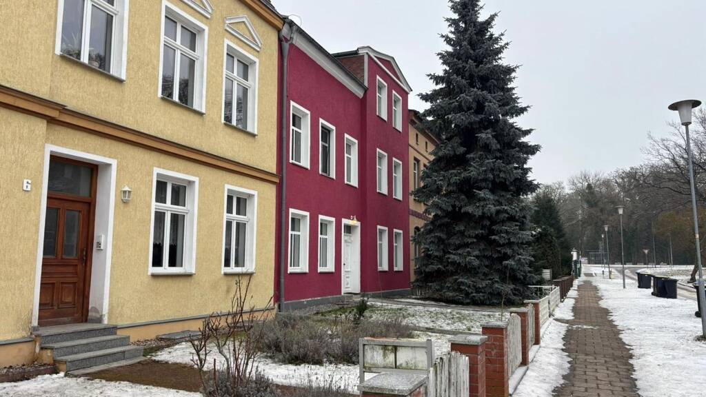 Mehrfamilienhaus zum Kauf provisionsfrei 229.000 € 10 Zimmer 234 m² 794 m² Grundstück Friedland 17098