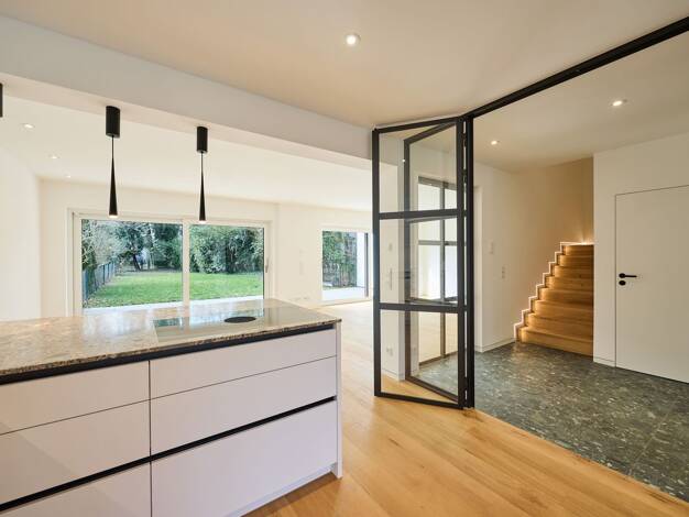 Reihenmittelhaus zum Kauf 3.100.000 € 4 Zimmer 150 m² 365 m² Grundstück Bogenhausen München 81925