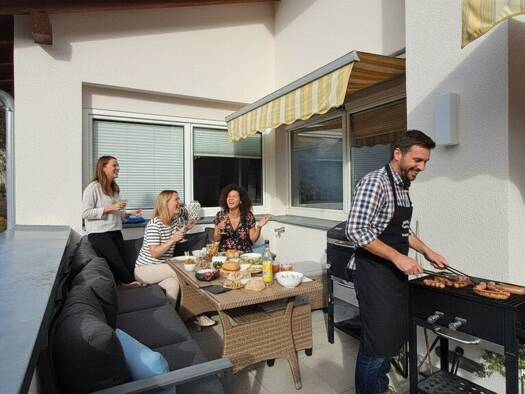 Penthouse zum Kauf 329.000 € 3 Zimmer 2. Geschoss frei ab sofort Pfunds 6542