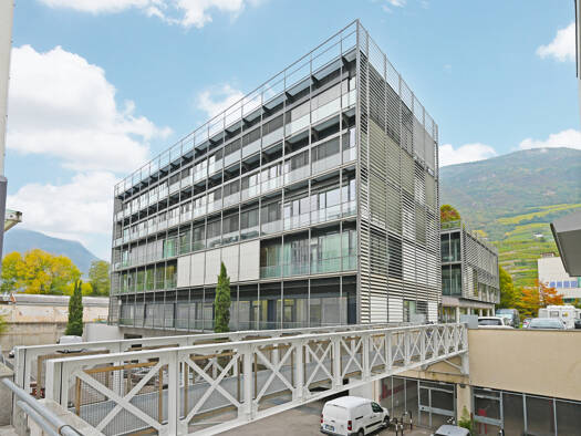 Büro zur Miete 3.920 € Esperantostraße 1 Bozen 39100