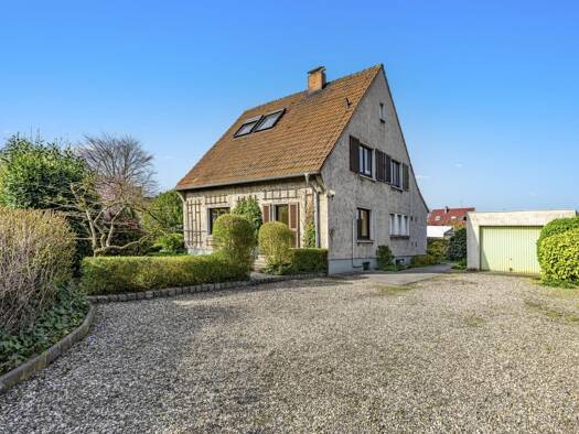 Einfamilienhaus zum Kauf 399.000 € 7 Zimmer 133 m² 1.065 m² Grundstück Hochheide Homberg / Ruhrort / Baerl 47198