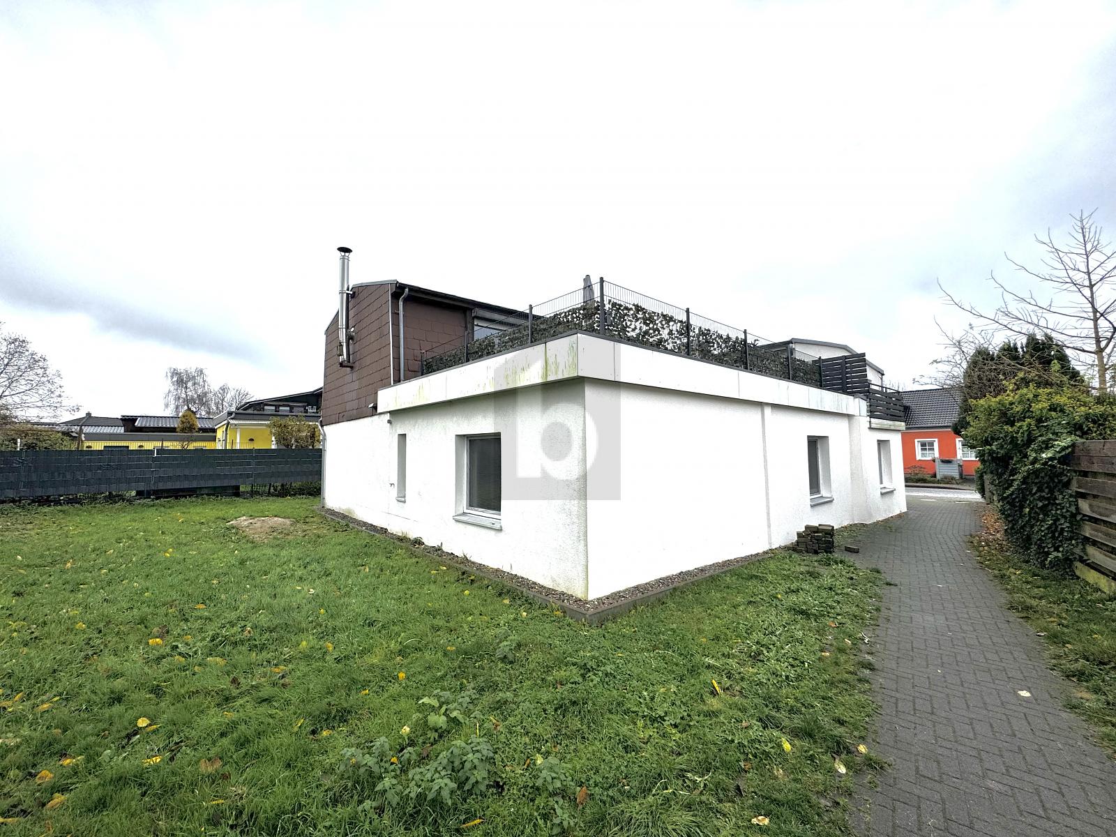 Mehrfamilienhaus zum Kauf 565.000 € 11 Zimmer 289 m²<br/>Wohnfläche 600 m²<br/>Grundstück Harrislee Harrislee 24955