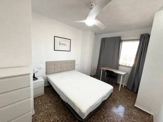 WG-Zimmer zur Miete 475 € 200 m² 15. Geschoss Avenida Del Doctor Waksman, 15 Valencia 46006
