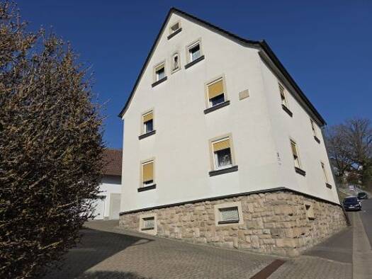 Mehrfamilienhaus zum Kauf 220.000 € 5 Zimmer 140 m² 1.106 m² Grundstück Hambach Dittelbrunn 97456