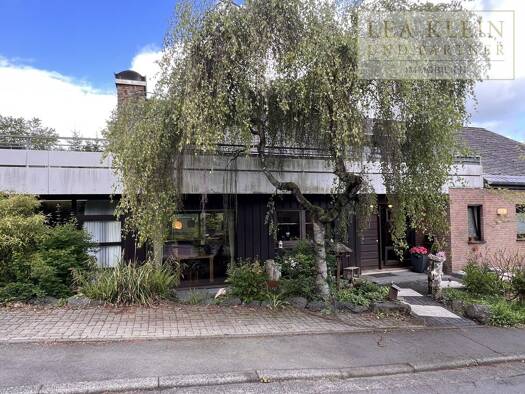 Einfamilienhaus zum Kauf 799.000 € 10 Zimmer 460 m² 1.100 m² Grundstück Wilden Wilnsdorf 57234