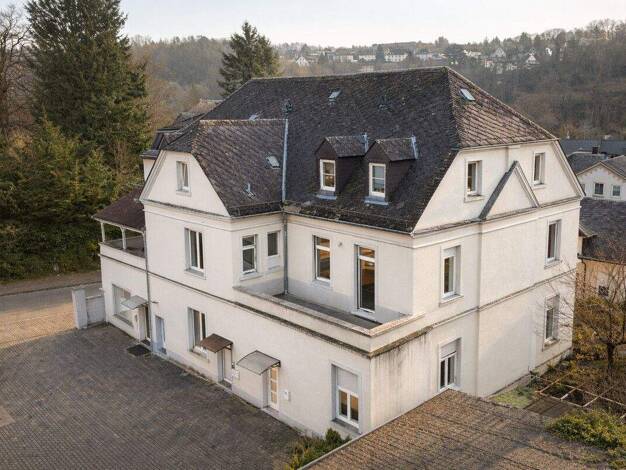 Mehrfamilienhaus zum Kauf 779.000 € 18 Zimmer 547 m² 1.083 m² Grundstück Weilburg 35781