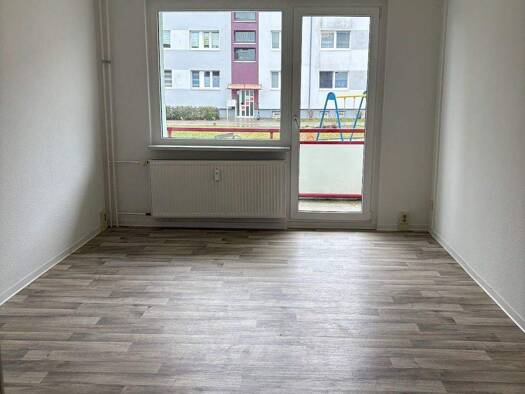 Wohnung zur Miete 264 € 1 Zimmer 33,8 m² EG Fünfeichen 1 Südstadt Neubrandenburg 17033