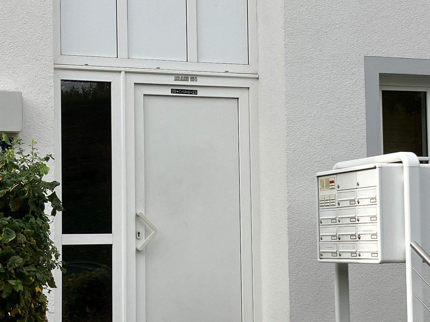 Immobilie in Parsberg - 2 - Zimmer-Wohnung mit Balkon und Stellplatz - Bild 1