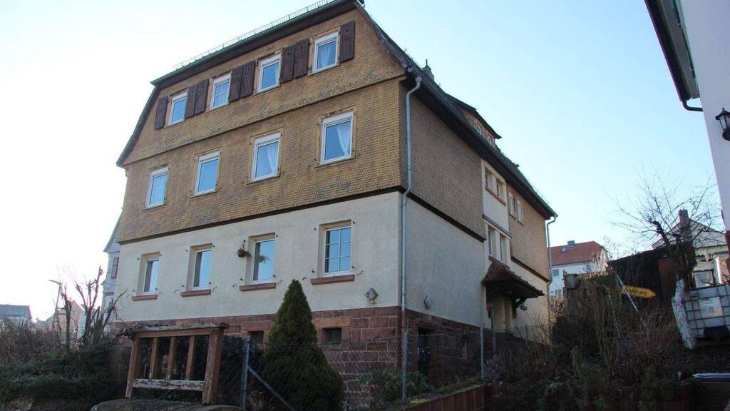 Mehrfamilienhaus zum Kauf 350.000 € 12 Zimmer 325 m² 605 m² Grundstück Schlitz 36110