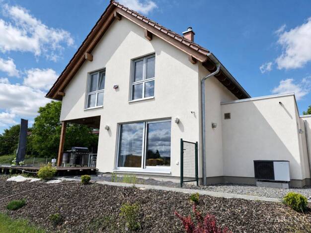 Einfamilienhaus zum Kauf 469.000 € 4 Zimmer 155 m² 750 m² Grundstück Neualbenreuth Neualbenreuth 95698