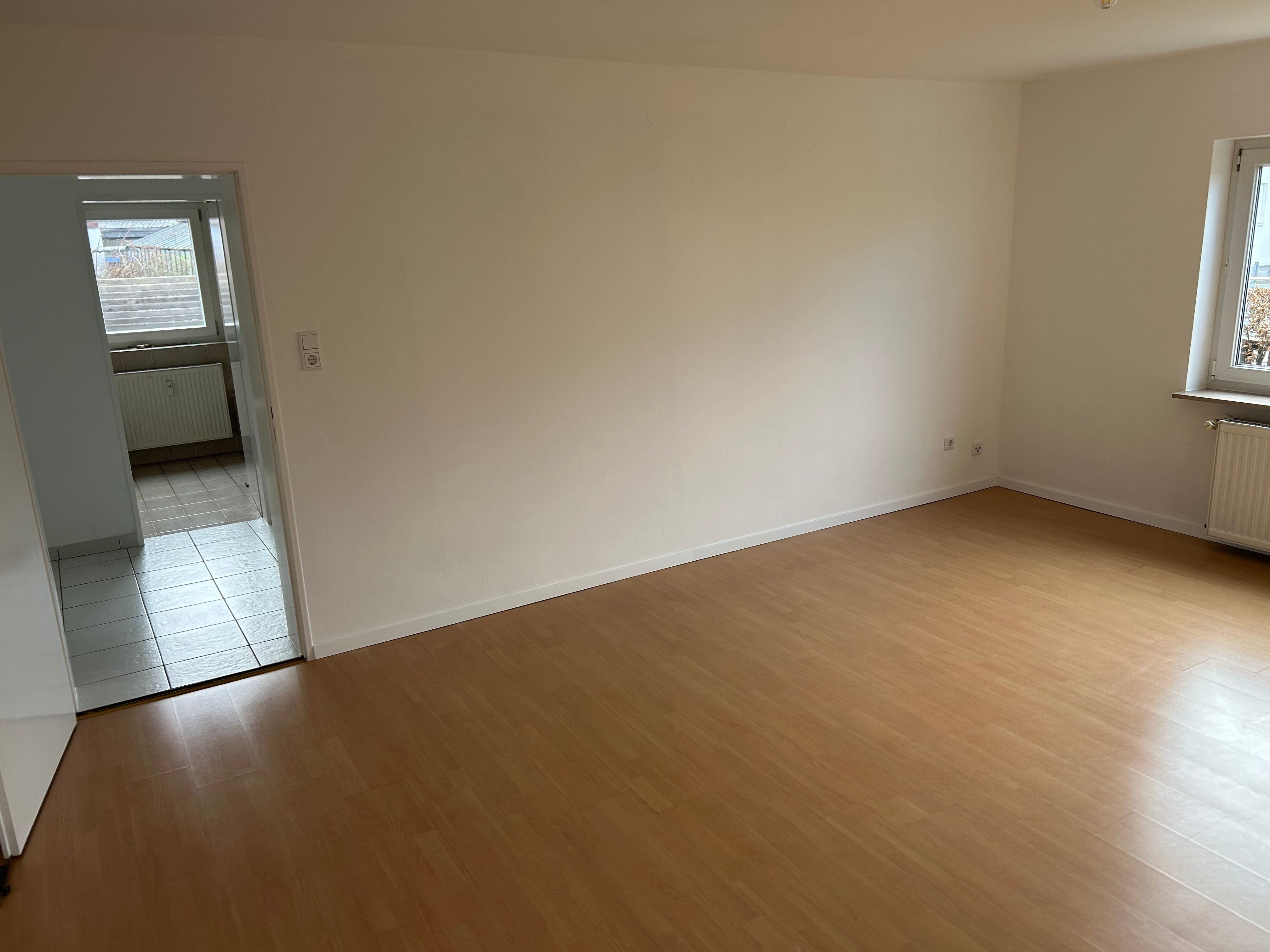 Wohnung zur Miete 590 € 3 Zimmer 70 m²<br/>Wohnfläche ab sofort<br/>Verfügbarkeit Neumarkt Neumarkt in der Oberpfalz 92318