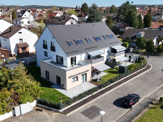 Wohnung zum Kauf provisionsfrei als Kapitalanlage geeignet 2 Zimmer 70,8 m² Klingenstr. 45 Eschenau Eckental 90542