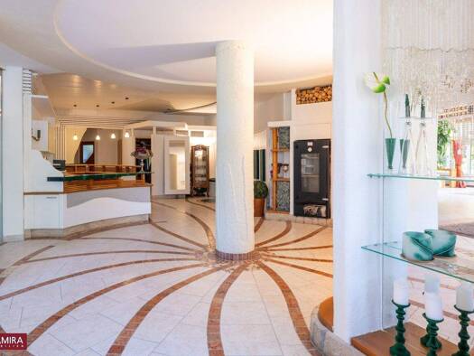 Medizinisches Gebäude zum Kauf 2.890.000 € Fischamend 2401