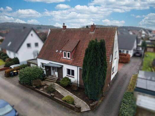 Einfamilienhaus zum Kauf 426.800 € 10 Zimmer 246,5 m² 692 m² Grundstück Lechtingen Wallenhorst 49134