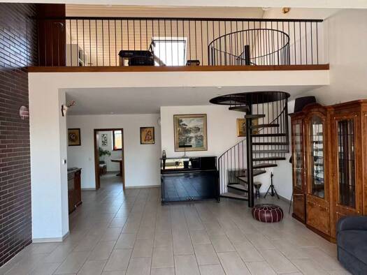 Maisonette zur Miete 1.550 € 5 Zimmer 143 m² Geschoss 3/4 frei ab 01.10.2026 Kaarst-Mitte Kaarst 41564