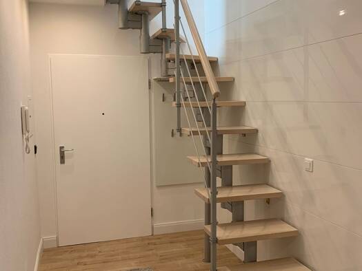 Maisonette zur Miete 1.400 € 4,5 Zimmer 125 m² Geschoss 2/2 frei ab 01.06.2026 Empelde Ronnenberg 30952