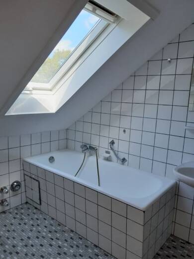 Wohnung zur Miete 310 € 1 Zimmer 9 m² 3. Geschoss Eisingen 97249