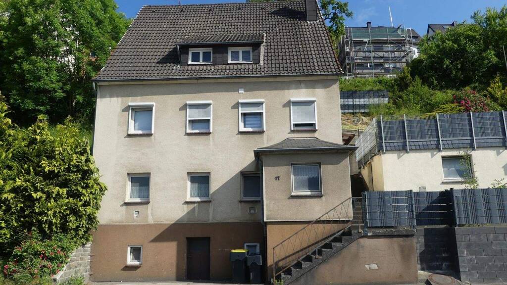 Mehrfamilienhaus zum Kauf 215.000 € 9 Zimmer 175 m² 405 m² Grundstück Werdohl 58791