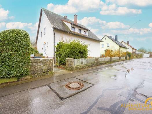 Einfamilienhaus zum Kauf 249.000 € 4 Zimmer 142,1 m² 742 m² Grundstück Roding 93426