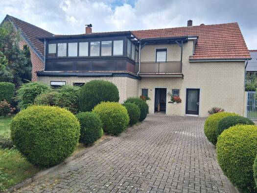 Mehrfamilienhaus zum Kauf 269.000 € 9 Zimmer 193,4 m² 809 m² Grundstück Dissen 49201