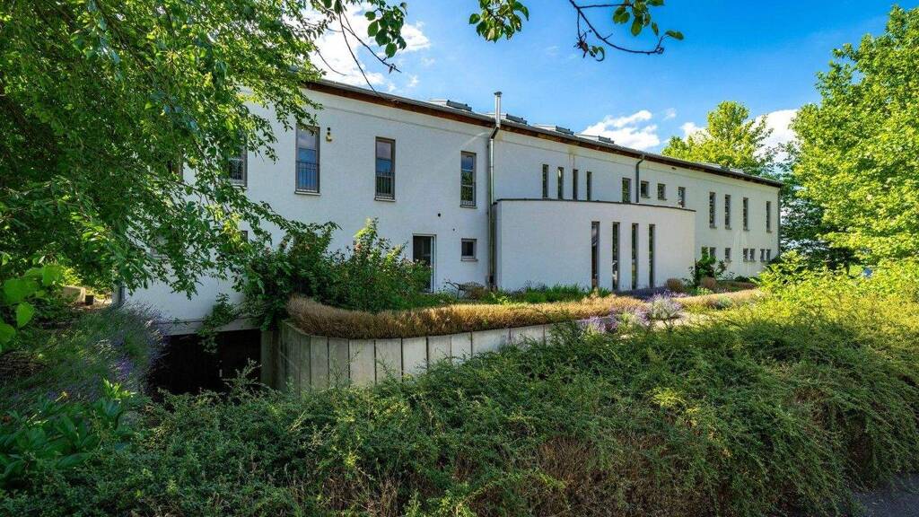 Bürofläche zum Kauf 17 Zimmer 760 m² Bürofläche teilbar ab 50 m² Nördlingen 86720